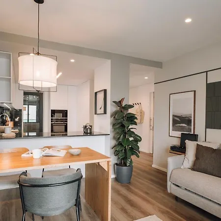 Pampa - 1 Bedroom And Parking In Avenidas Novas ליסבון
