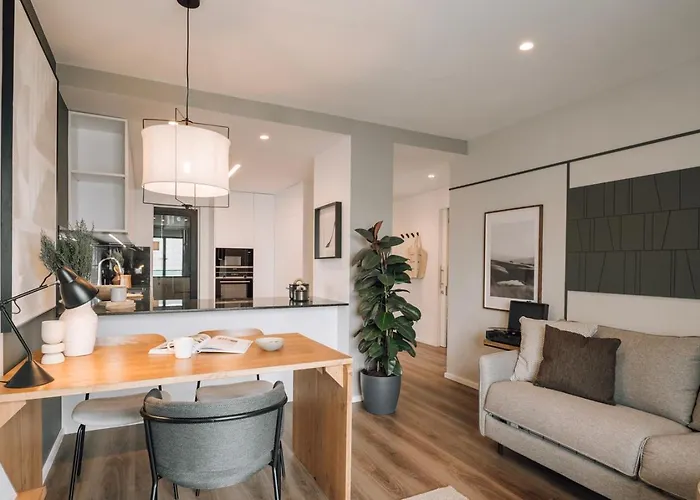 Pampa - 1 Bedroom And Parking In Avenidas Novas Lisbon